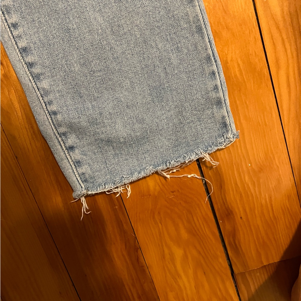 Women's Light Blue Jeans - Picture 2 of 5